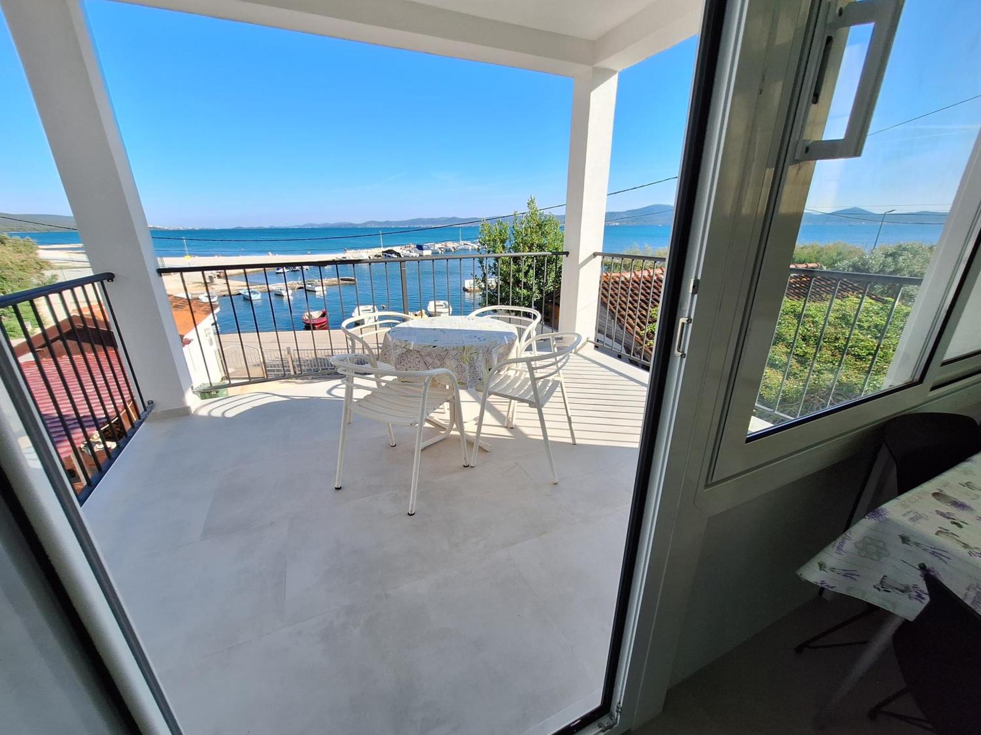 Ferienwohnung Seagull By The Sea Sukošan Exterior foto